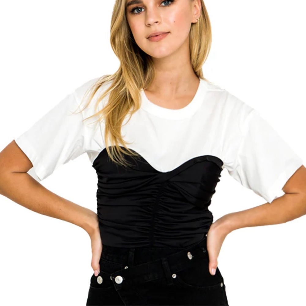 Grey Lab t-shirt with fitted ruching top.